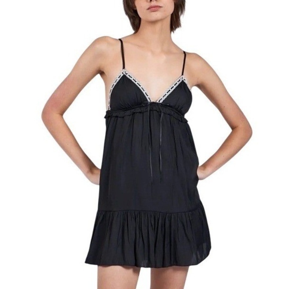 Sky to Moon | Black Crochet Lace Trim Tiered Babydoll Slip Dress | ediumM